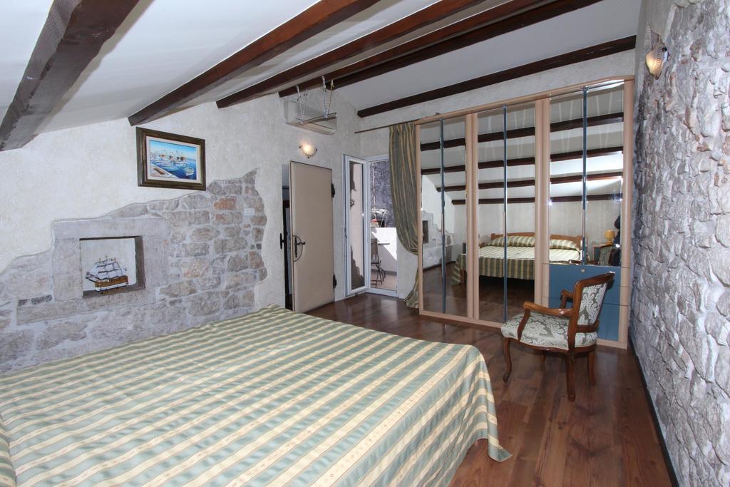Apartment Midea Rovinj Exterior foto